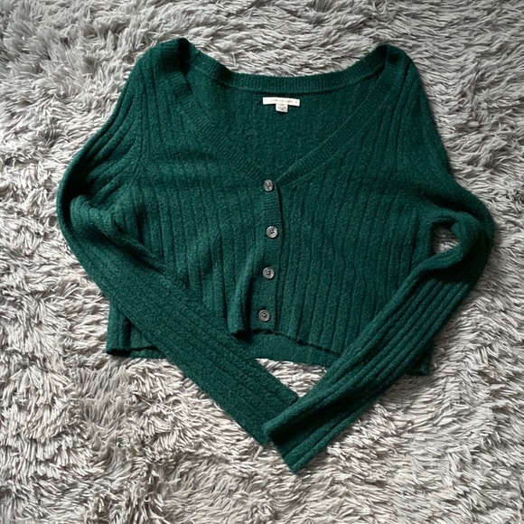 American Eagle Outfitters Sweaters - dark green cropped sweater